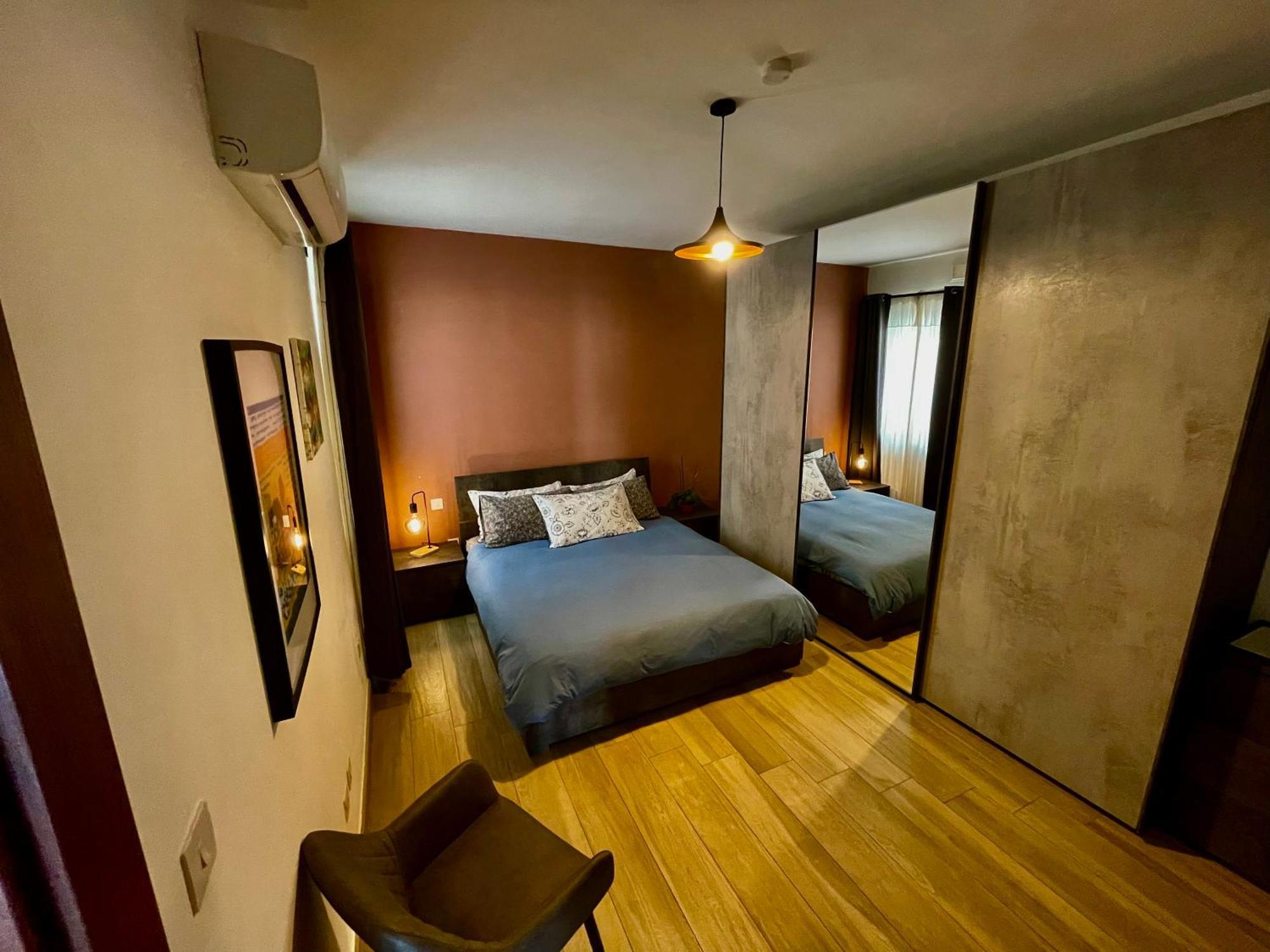 Airport Accommodation Bedroom With Your Own Private Bathroom Self Check In And Self Check Out Air-Condition Included Mqabba Exterior foto